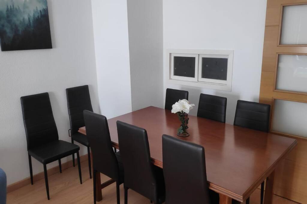 Duplex San Lorenzo 2 Parking Gratuitos Y Piscina Jaén Dış mekan fotoğraf
